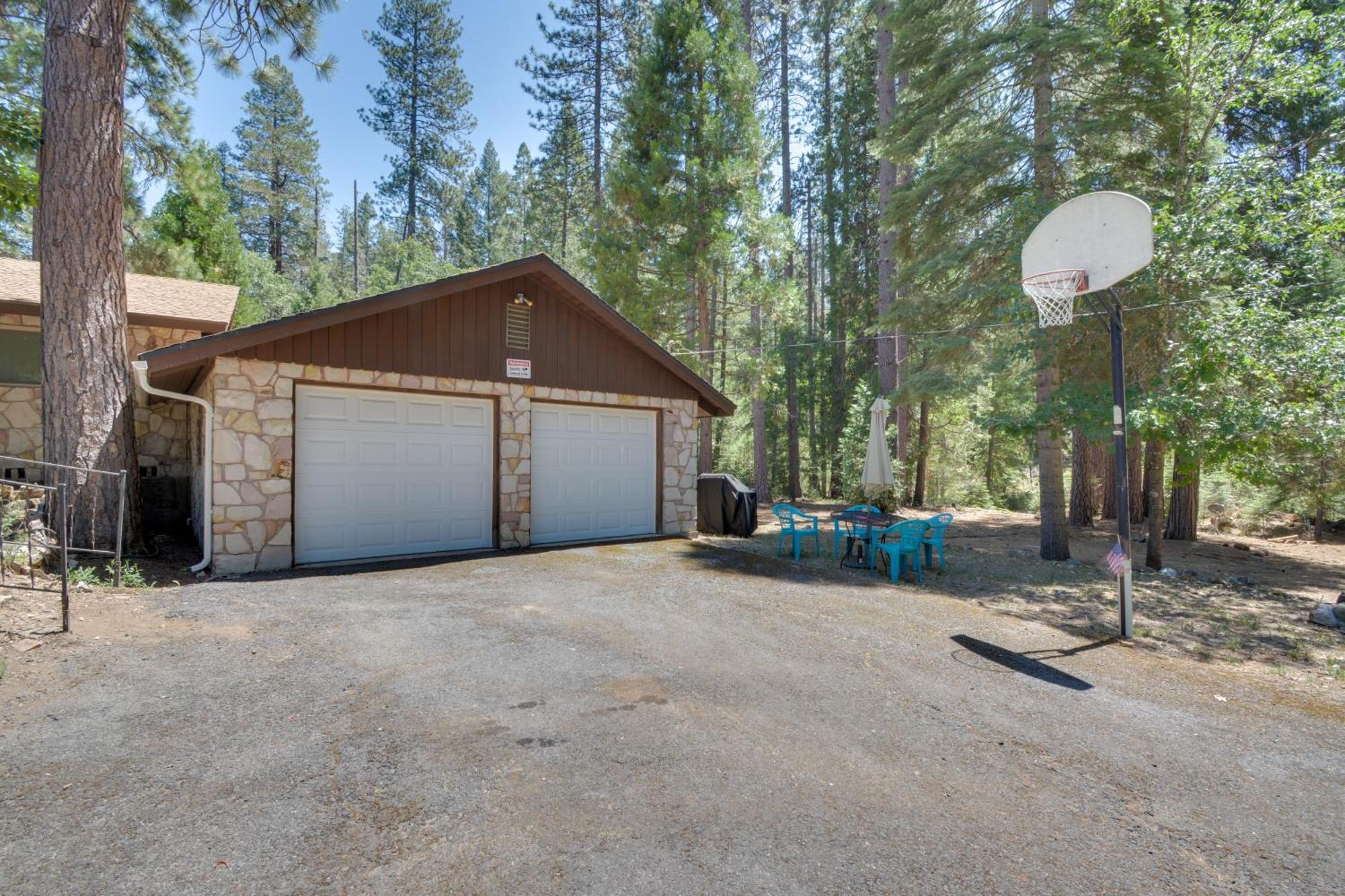 Riverfront Home Near Yosemite National Park! Groveland Luaran gambar